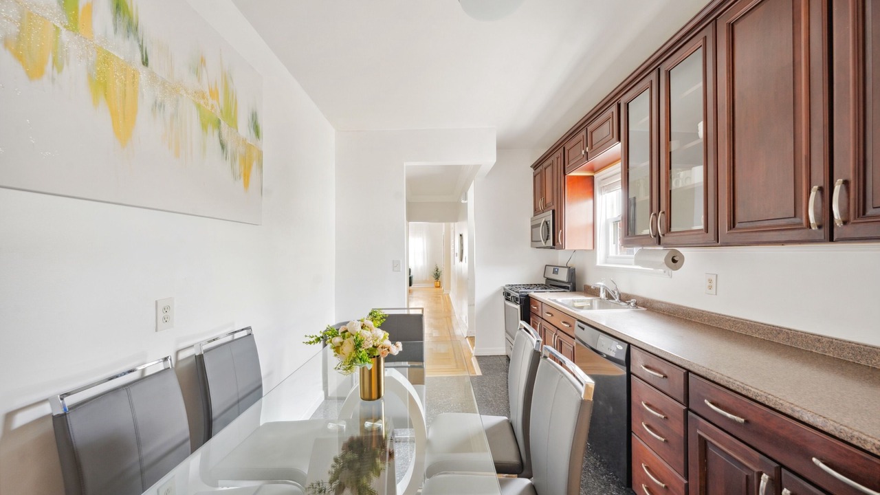 Photo of Kitchen in Southeast Yonkers