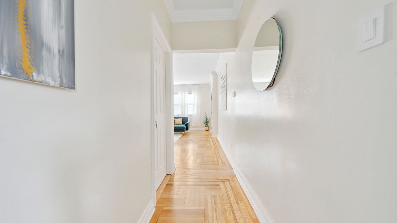 Photo of Livingroom in Southeast Yonkers