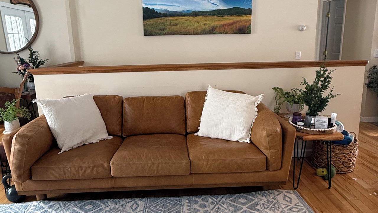 Photo of Livingroom in Adirondack