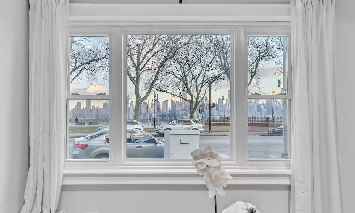 Photo of Others in Weehawken