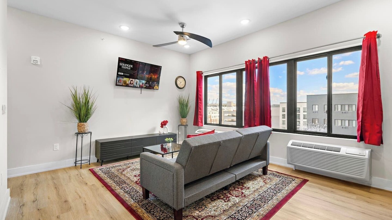 Photo of Livingroom in Bayonne