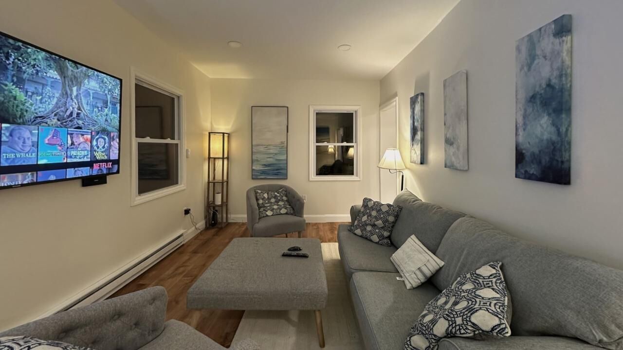 Photo of Livingroom in Town of Lloyd