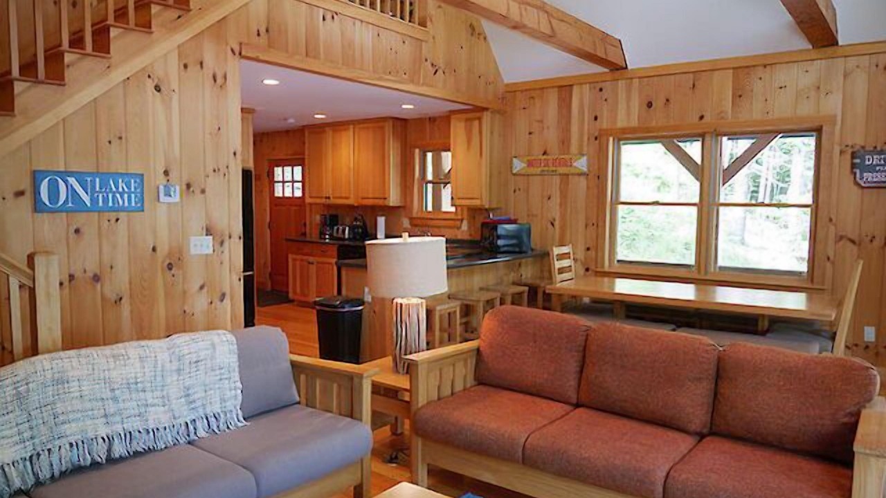 Photo of Livingroom in Weare