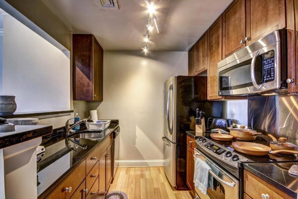 Photo of Kitchen in Downtown Baltimore
