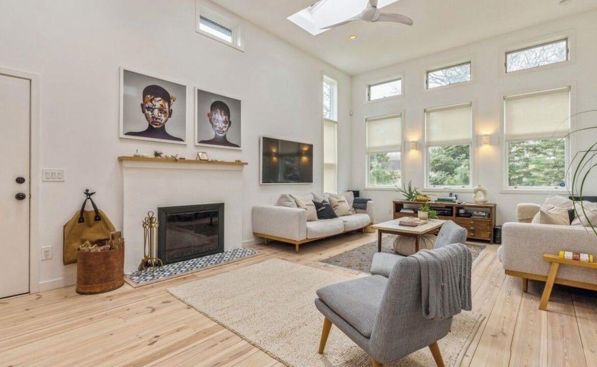 Photo of Livingroom in Clearwater Beach
