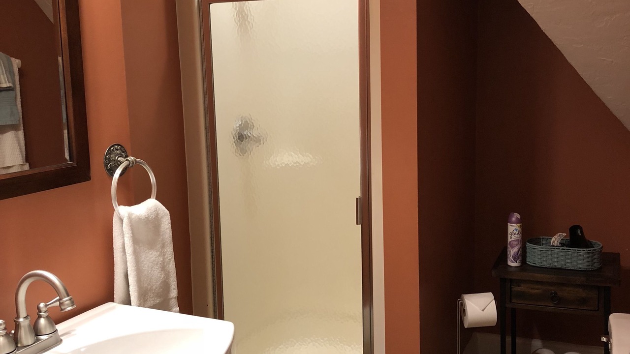 Photo of Bathroom in Tilton