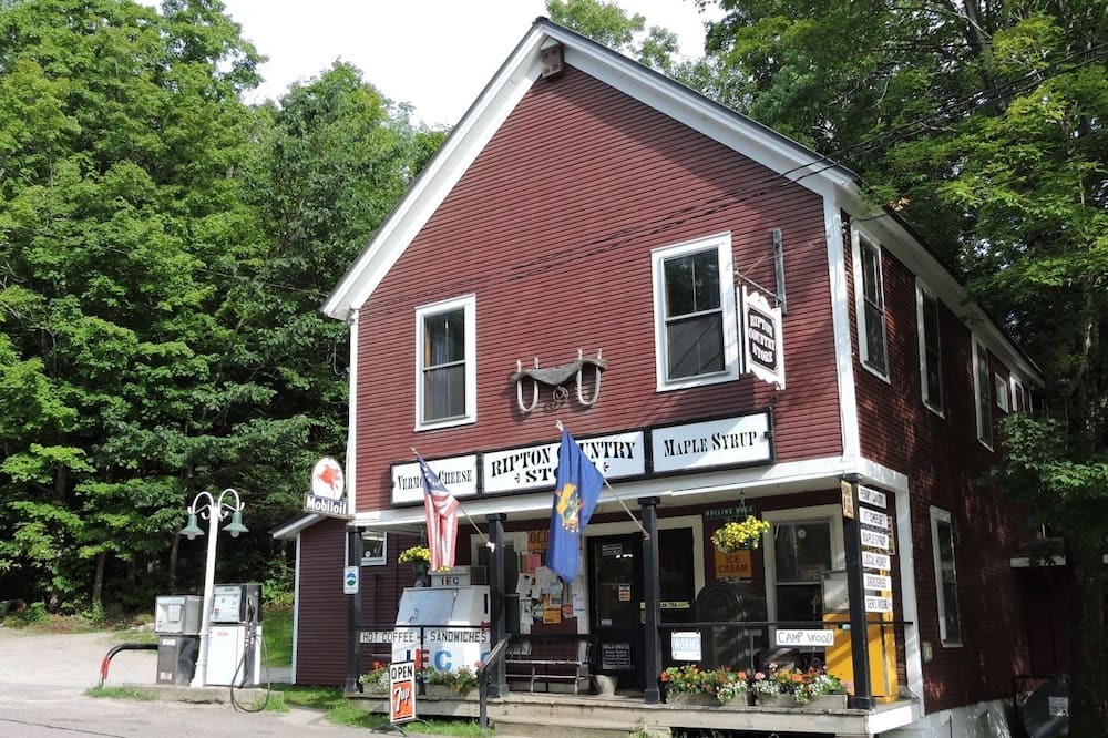 Photo of Outdoor in Bread Loaf