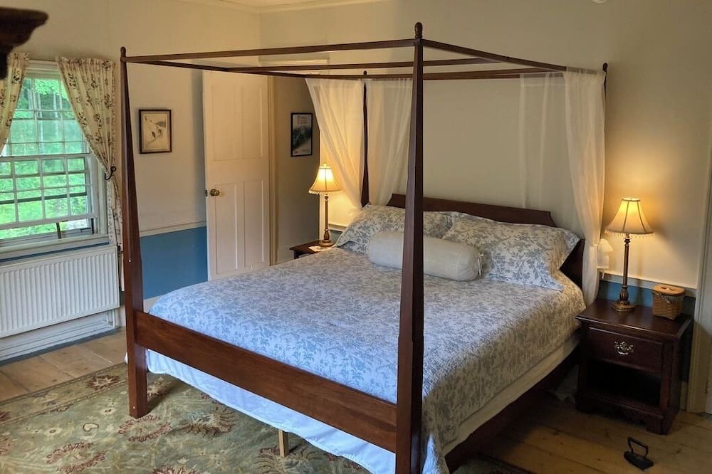 Photo of Bedroom in Bread Loaf