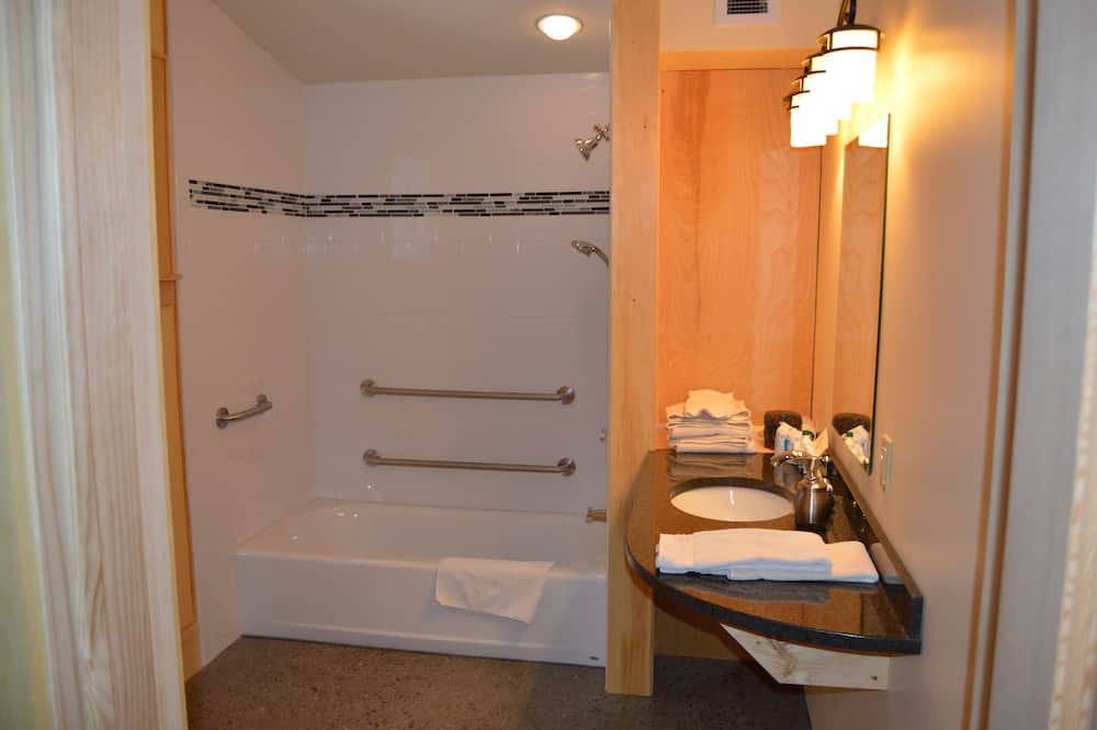Photo of Bathroom in Bread Loaf