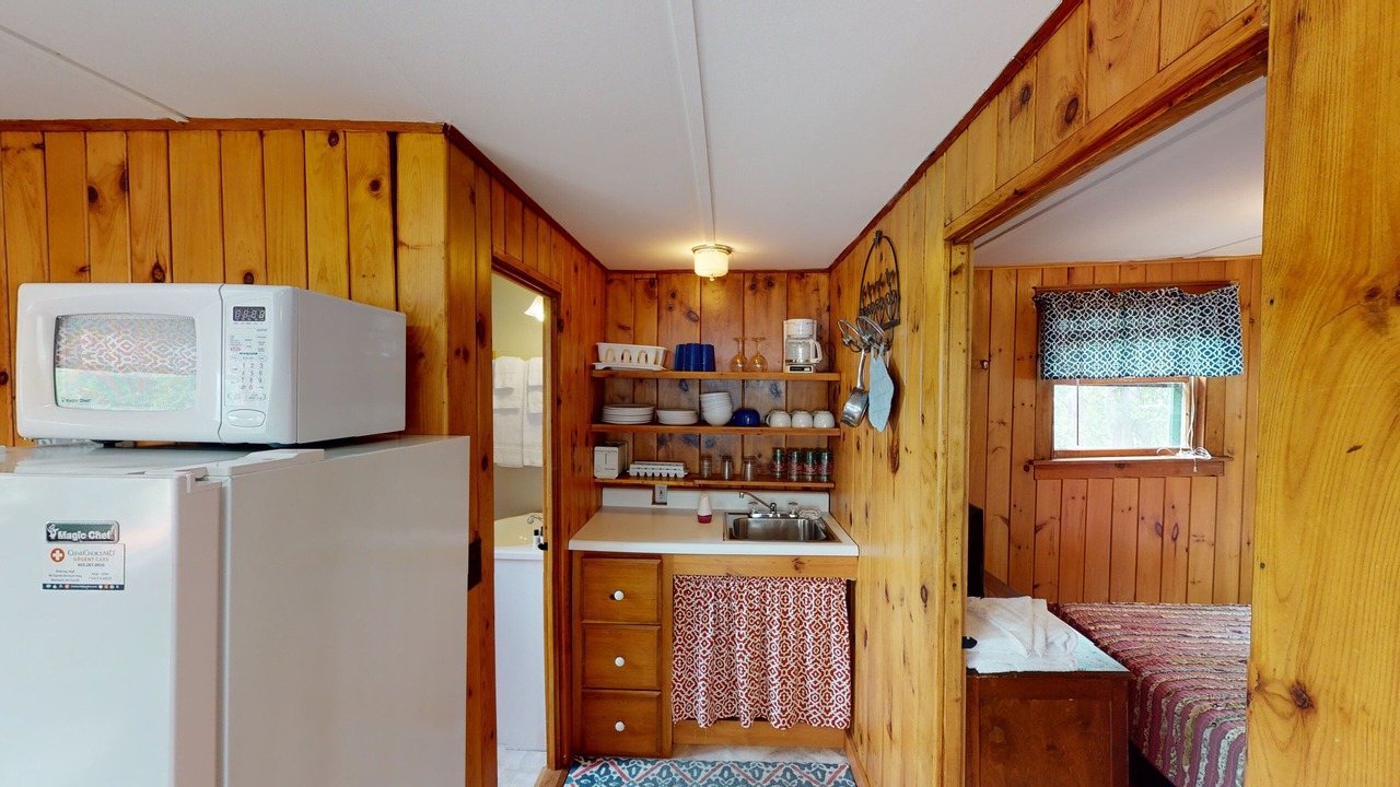 Photo of Patio Balcony in Weirs Beach