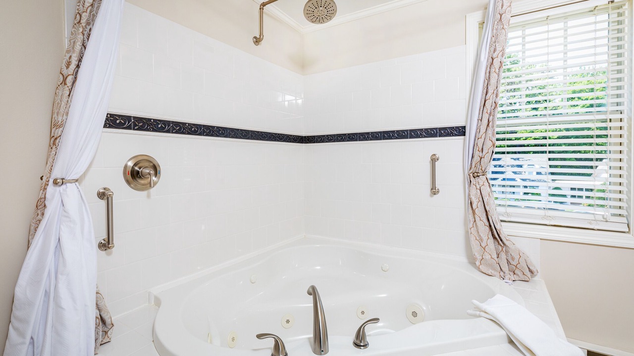 Photo of Bathroom in Hampton