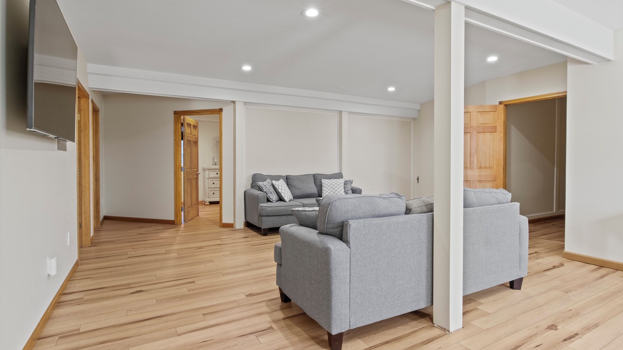 Photo of Livingroom in Himrod