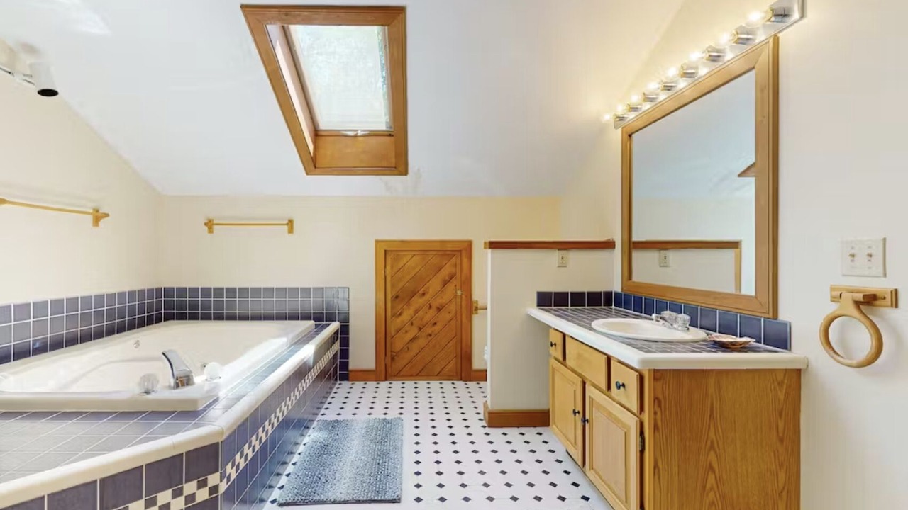 Photo of Bathroom in Ludlow