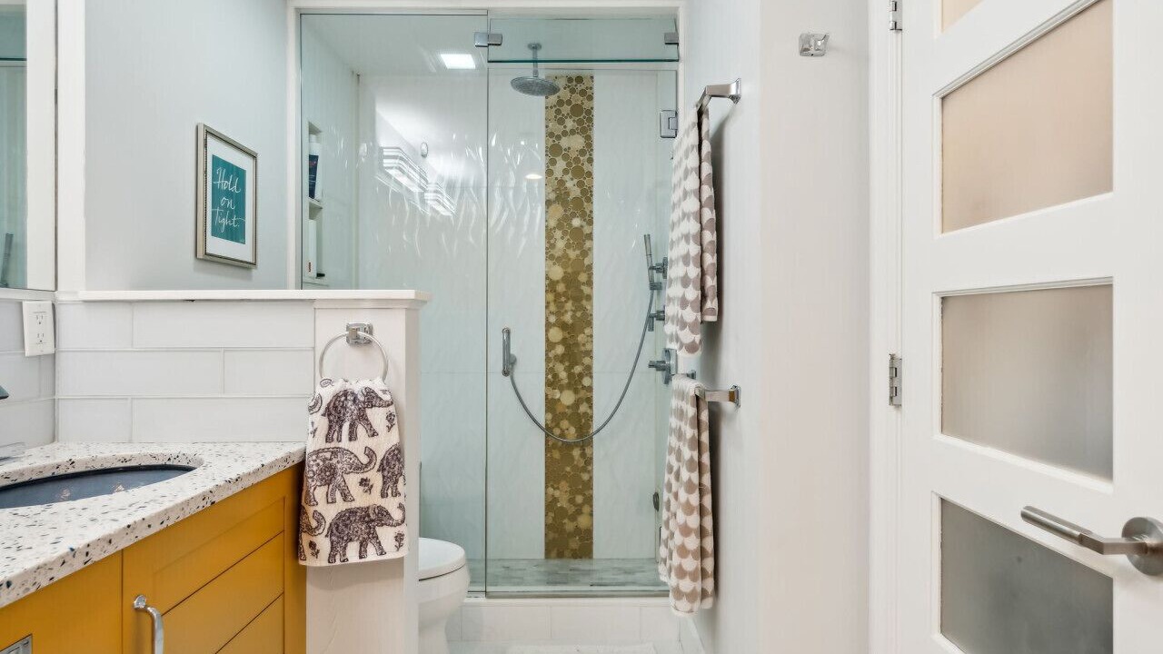 Photo of Bathroom in York Harbor