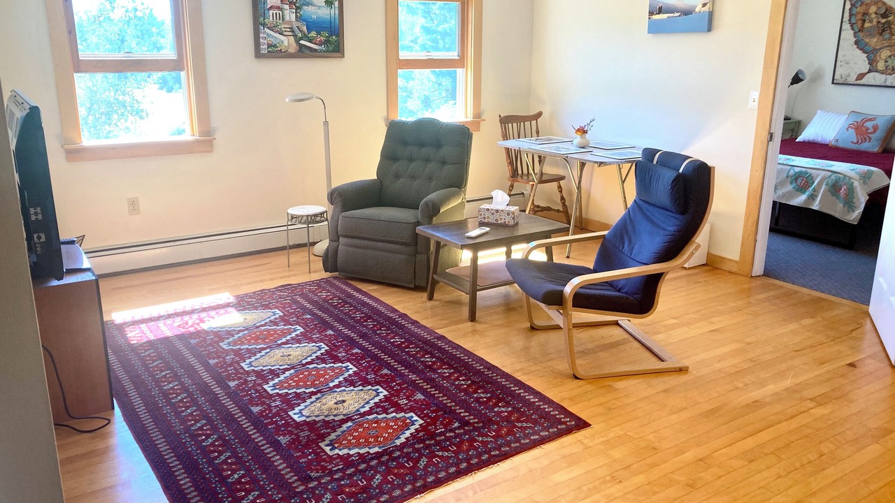 Photo of Livingroom in Middlebury