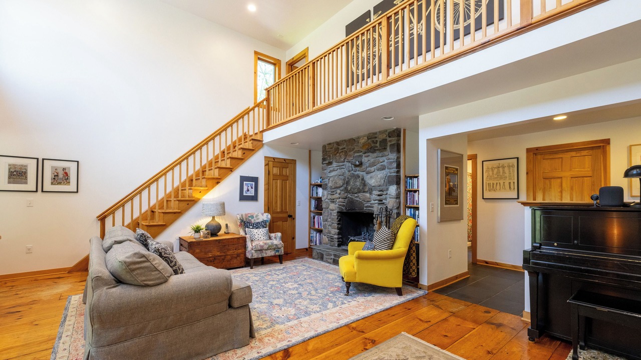 Photo of Livingroom in Rhinebeck