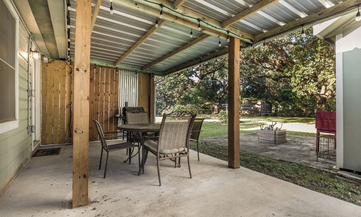 Photo of Patio Balcony in Lake Jackson