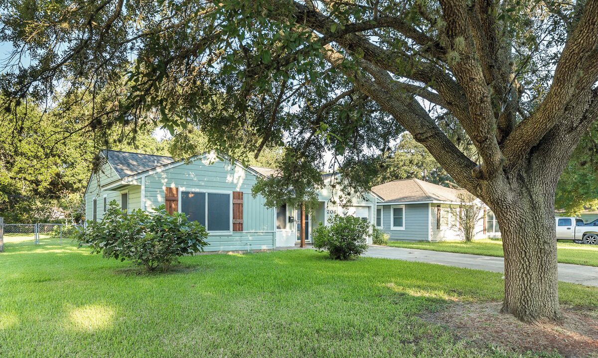 Photo of Outdoor in Lake Jackson