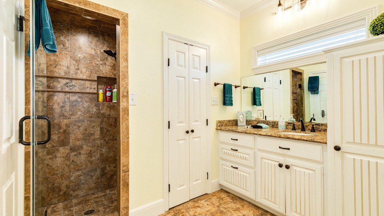 Photo of Bathroom in Indian Beach