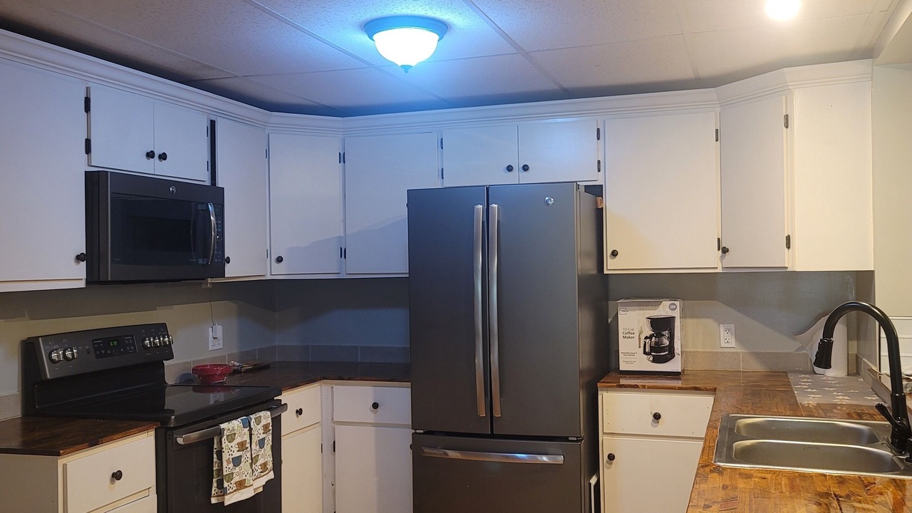 Photo of Kitchen in Lake Luzerne-Hadley