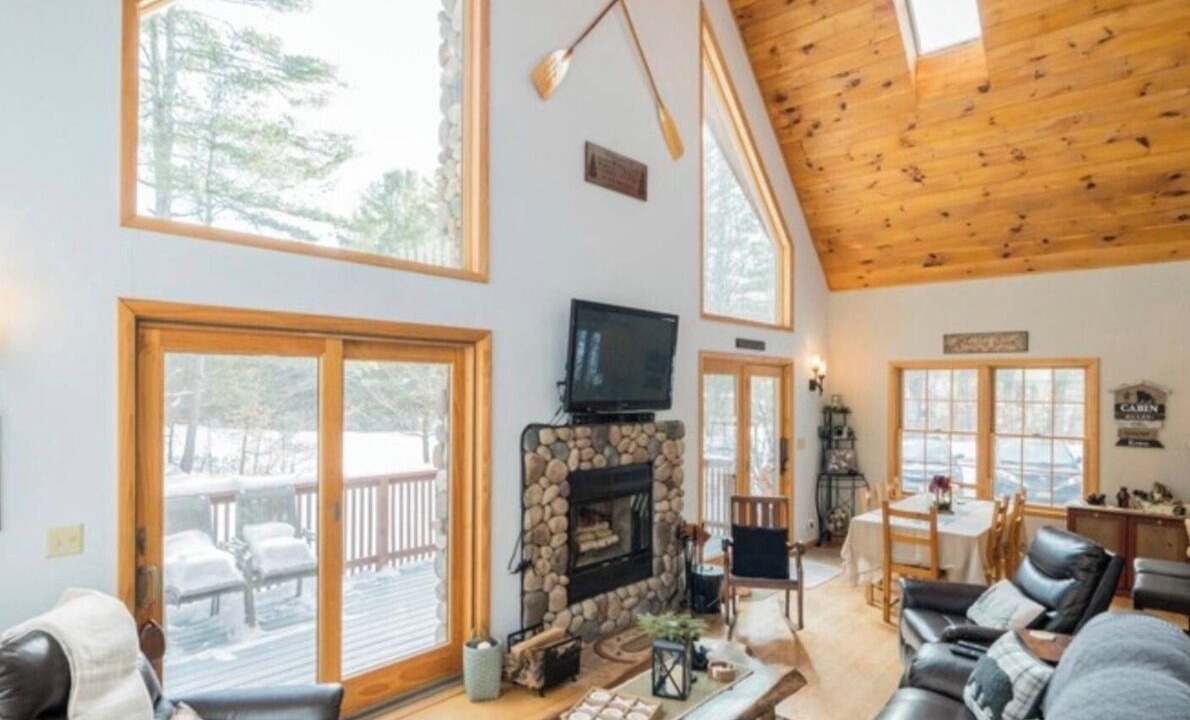 Photo of Livingroom in Warrensburg