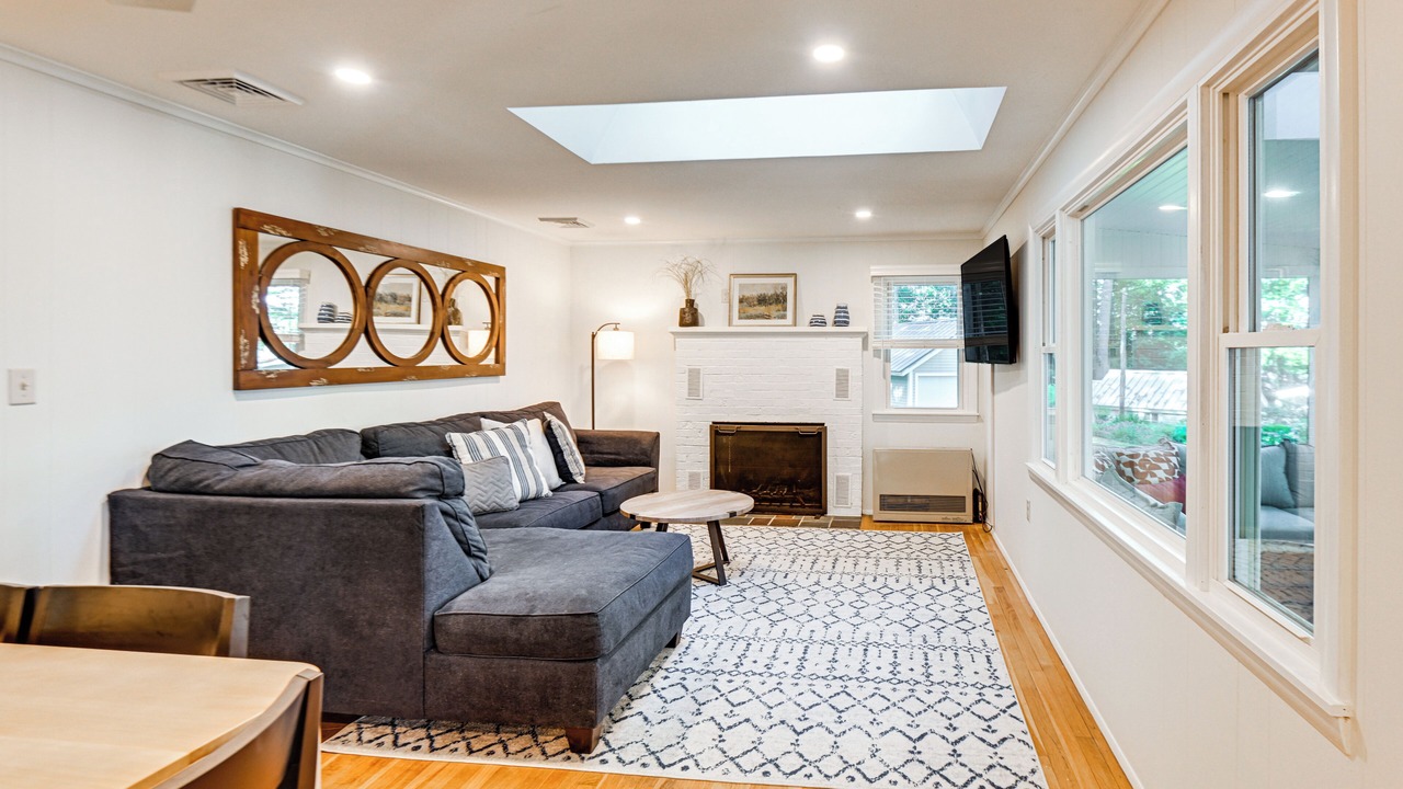 Photo of Livingroom in Wolfeboro