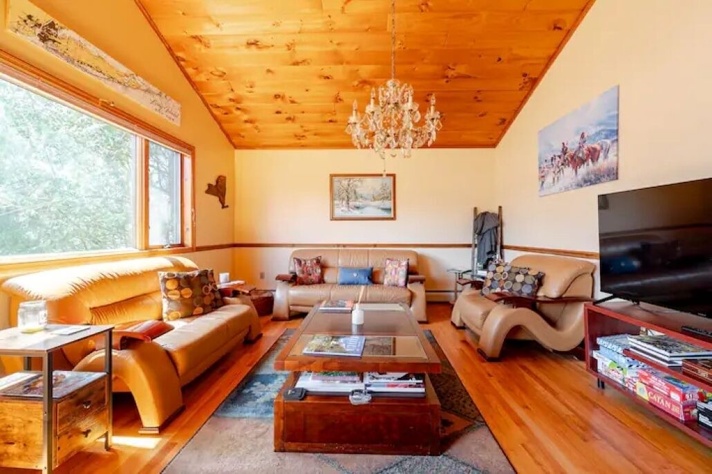 Photo of Livingroom in Jewett