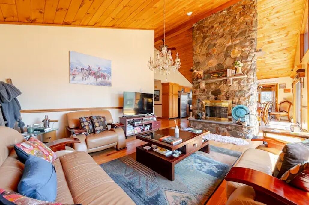 Photo of Livingroom in Jewett