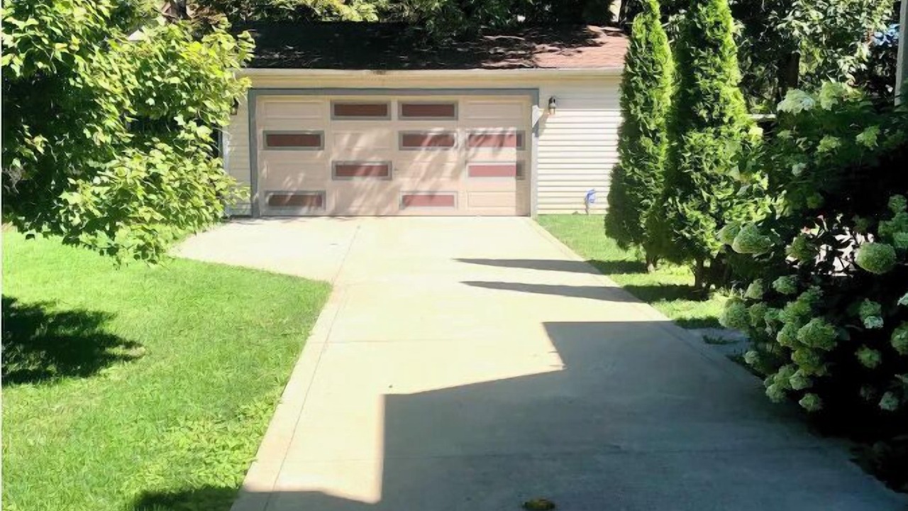 Photo of Outdoor in Detroit - Shoreway