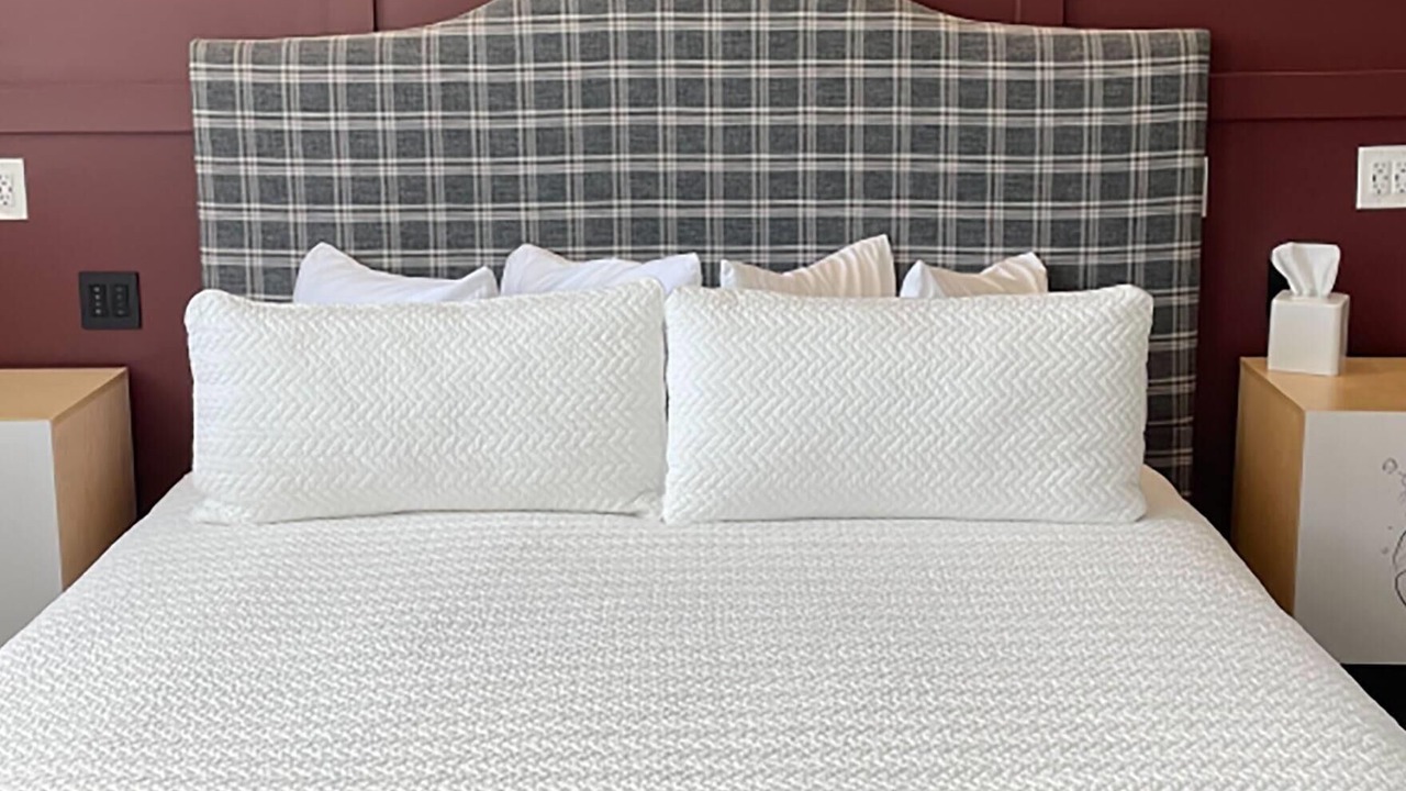 Photo of Bedroom in White Sulphur Springs