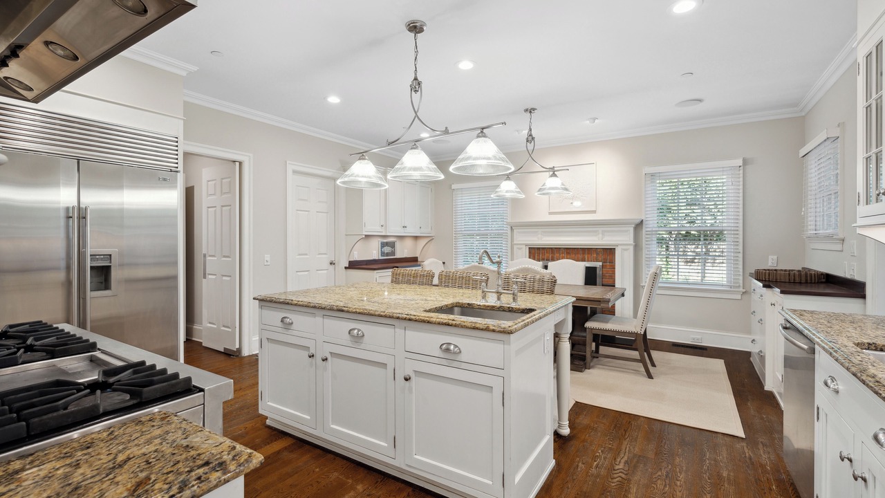 Photo of Kitchen in Village of Southampton