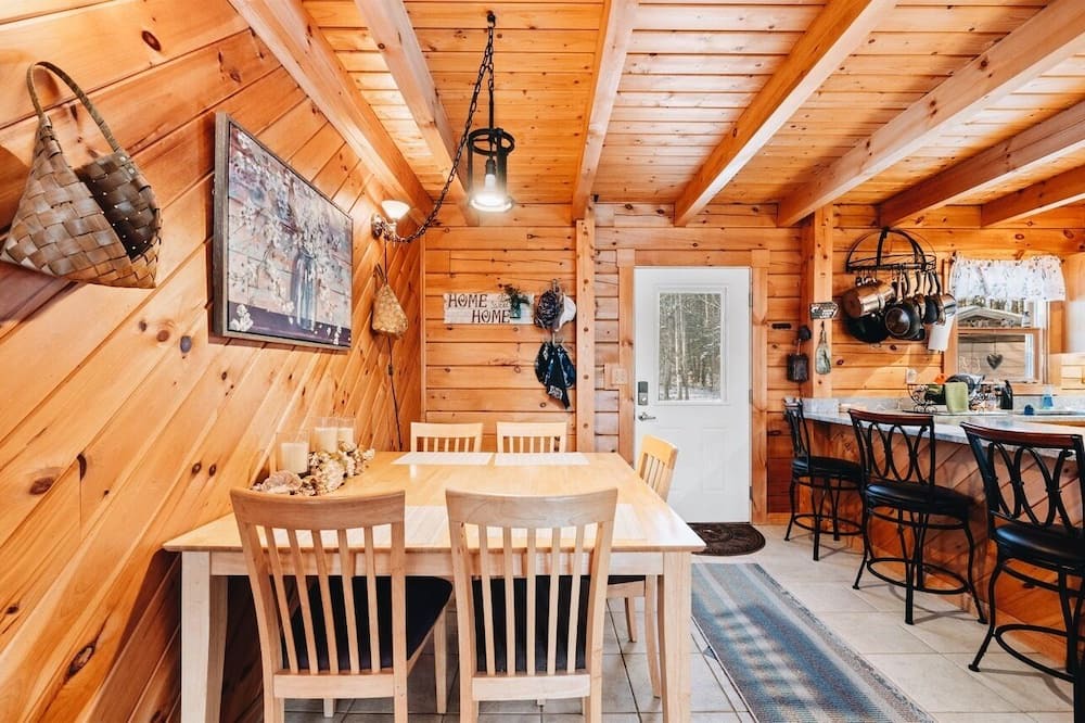 Photo of Kitchen in Warren