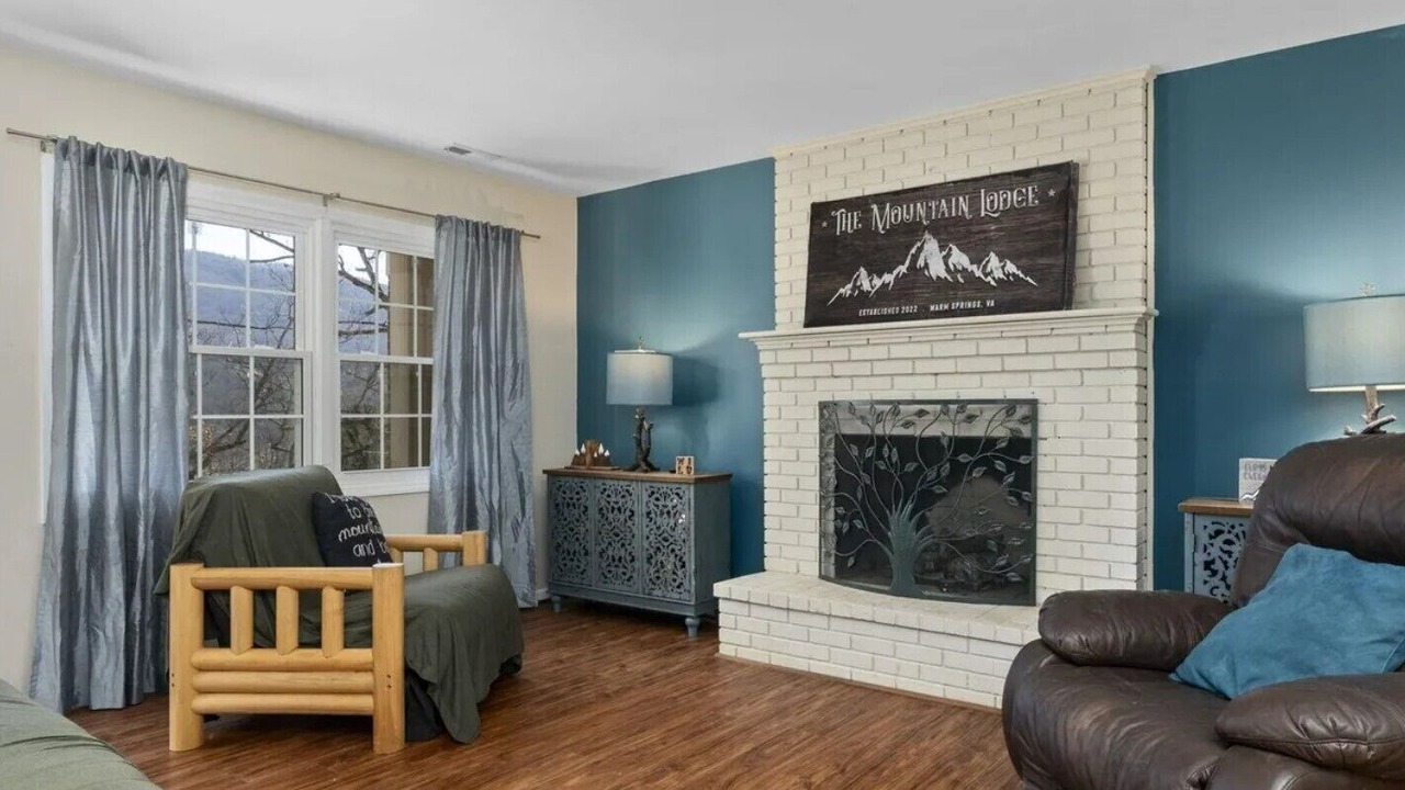Photo of Livingroom in Hot Springs
