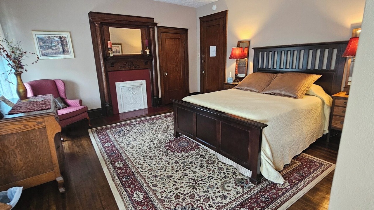 Photo of Bedroom in Alderson