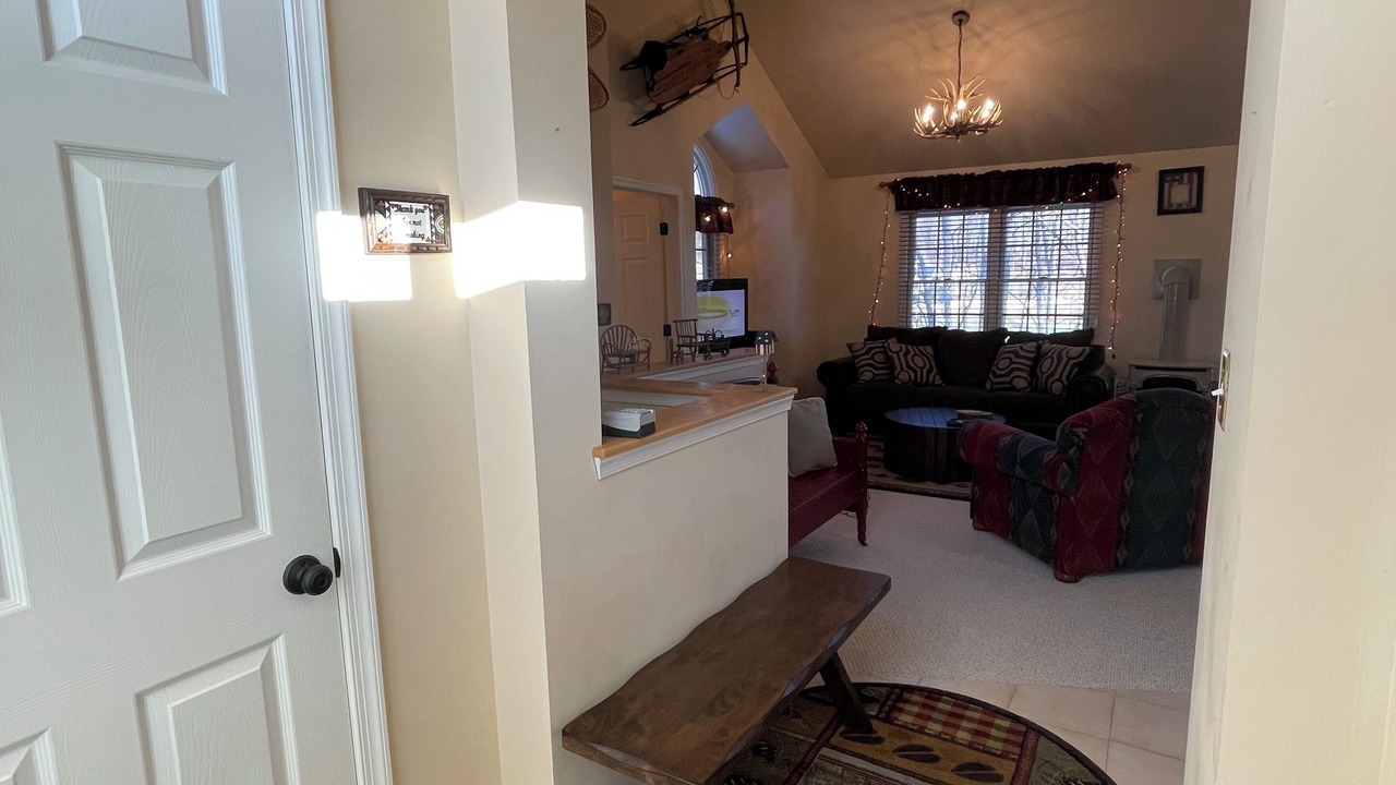 Photo of Livingroom in Mercersburg
