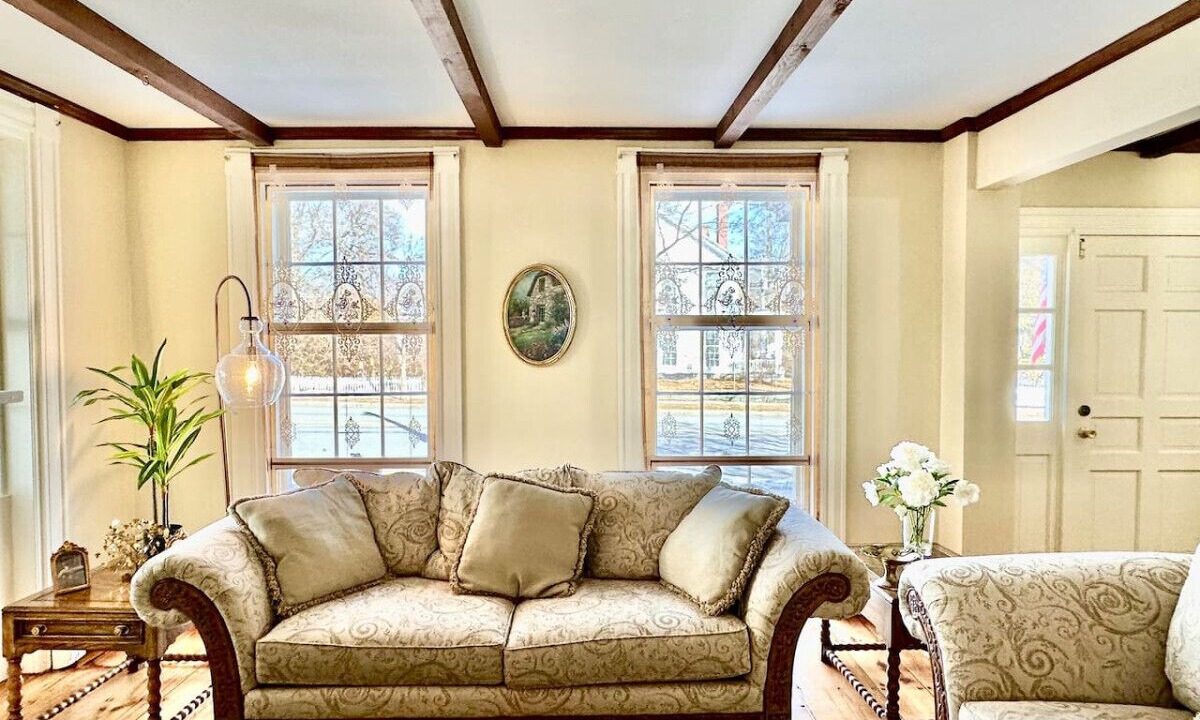 Photo of Livingroom in Groton