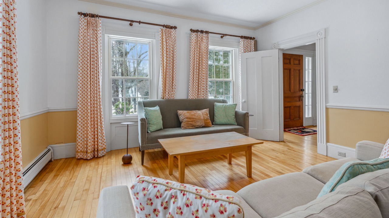 Photo of Livingroom in Woodstock