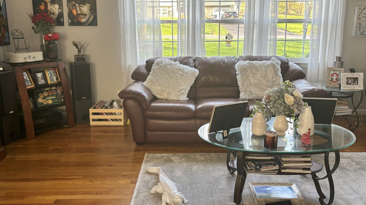Photo of Livingroom in Highland Mills