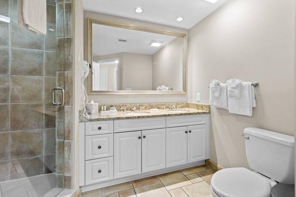 Photo of Bathroom in Windy Hill