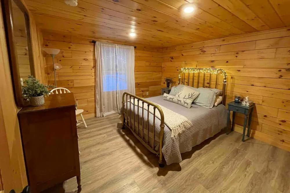 Photo of Bedroom in Post Mills
