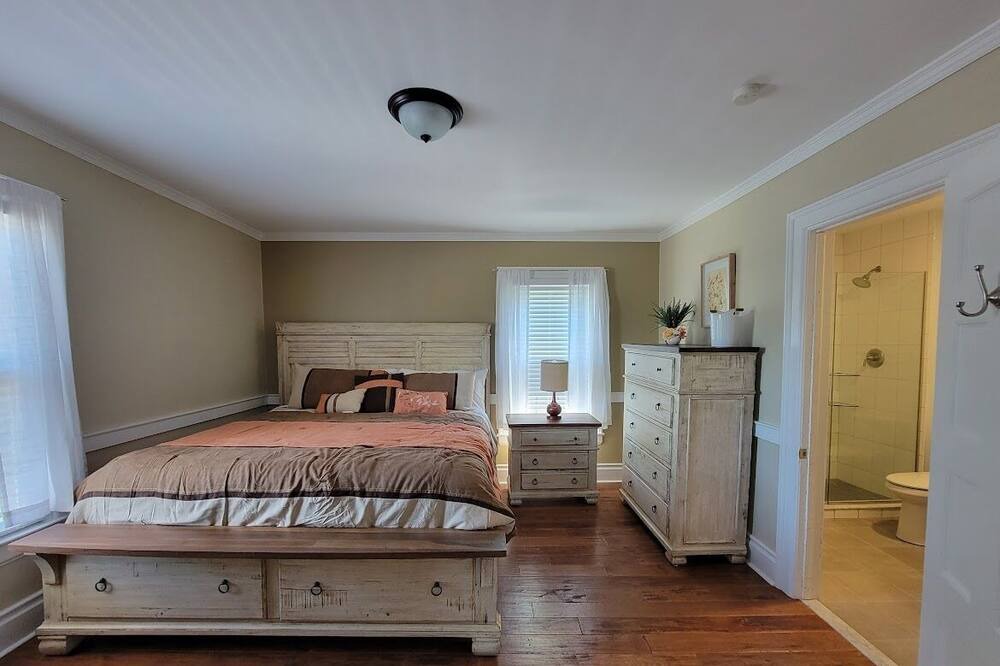 Photo of Bedroom in South Kortright