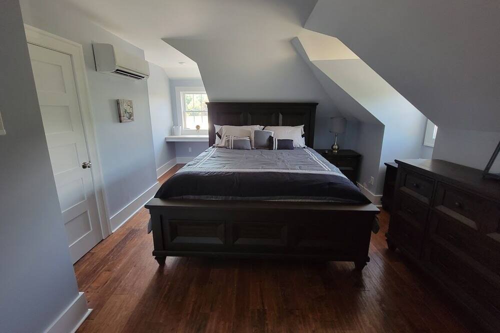 Photo of Bedroom in South Kortright