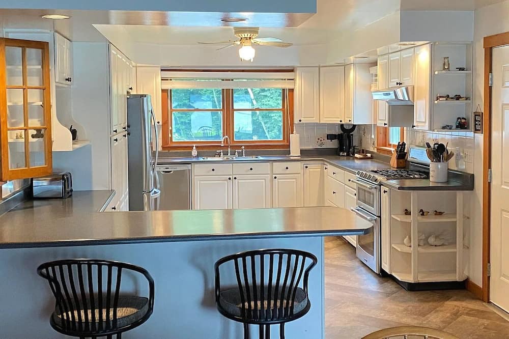 Photo of Kitchen in Poultney