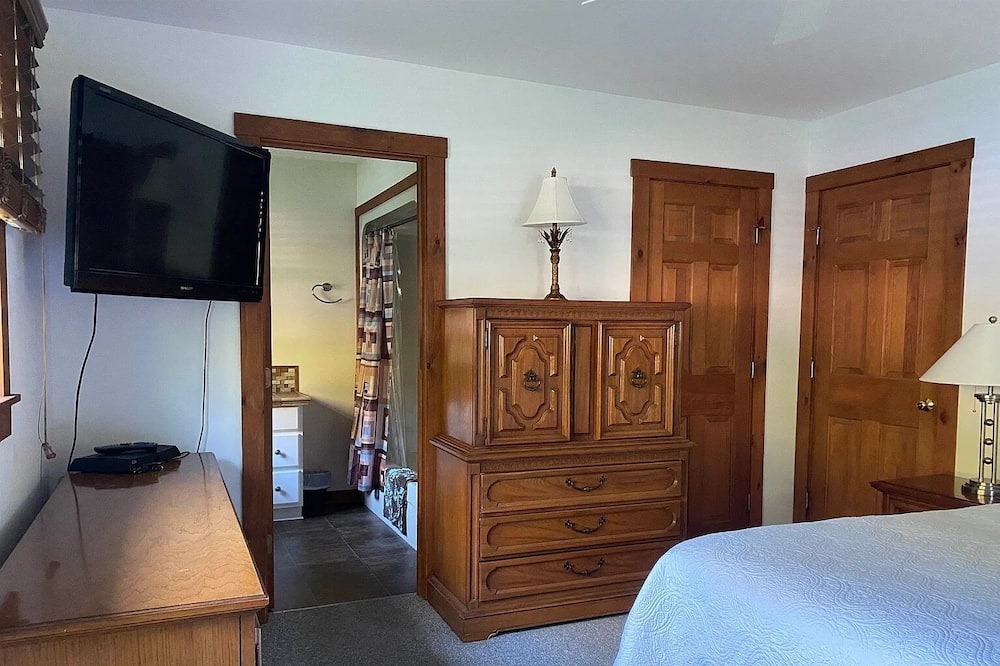 Photo of Bedroom in Poultney