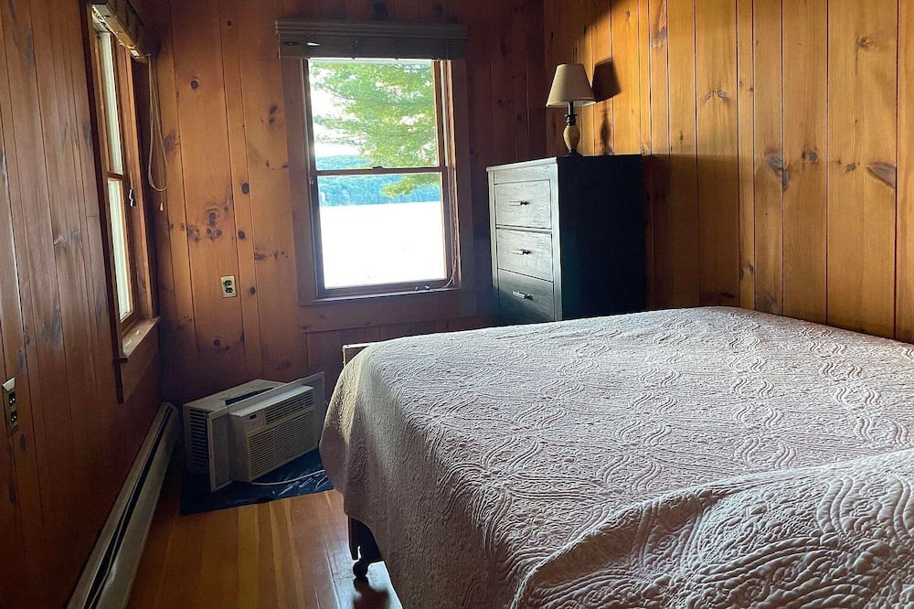Photo of Bedroom in Poultney