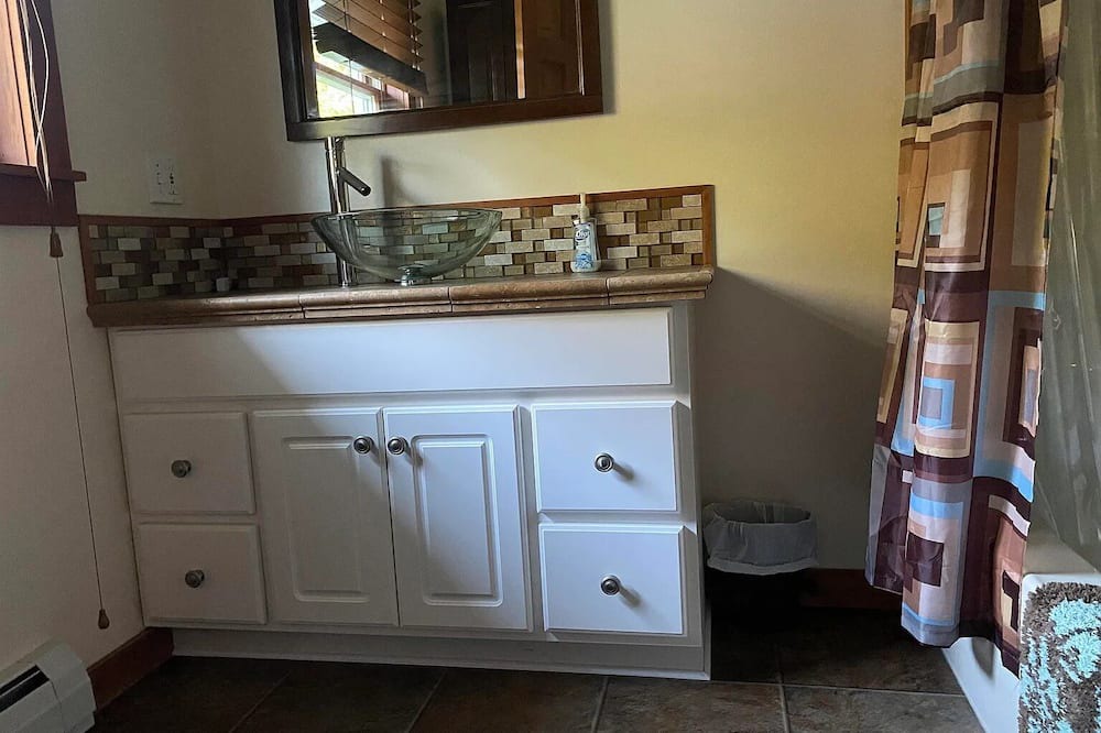 Photo of Kitchen in Poultney