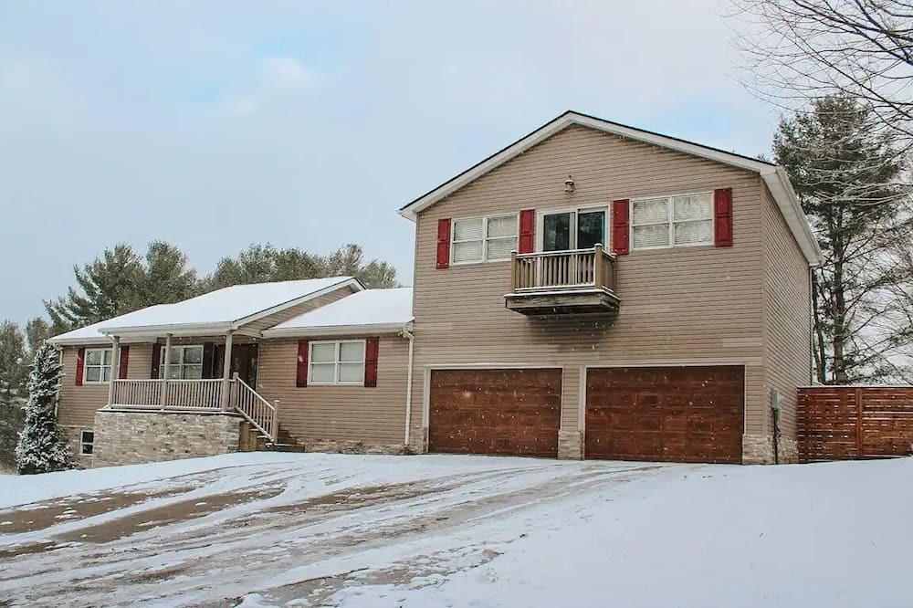 Photo of Outdoor in Shady Spring