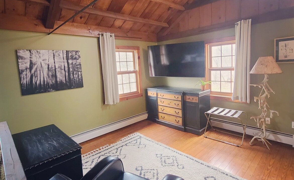 Photo of Livingroom in Honeoye