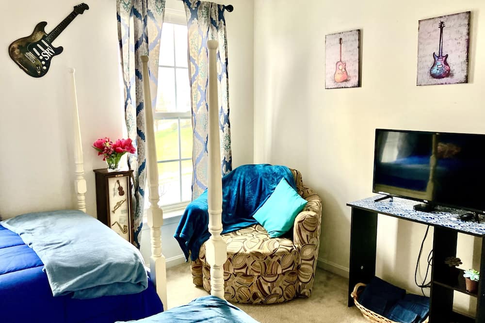 Photo of Bedroom in Boonsboro