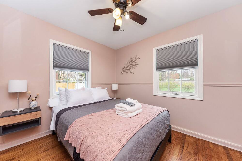 Photo of Bedroom in Mount Washington